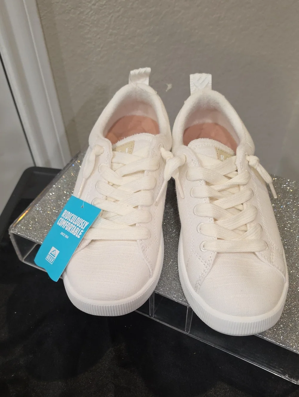 Reef Neptune Alana Cushioned Sneakers- White